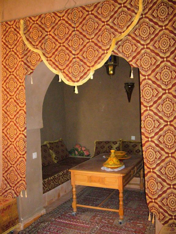 Le Drom'Blanc Bed & Breakfast M'Hamid Dış mekan fotoğraf