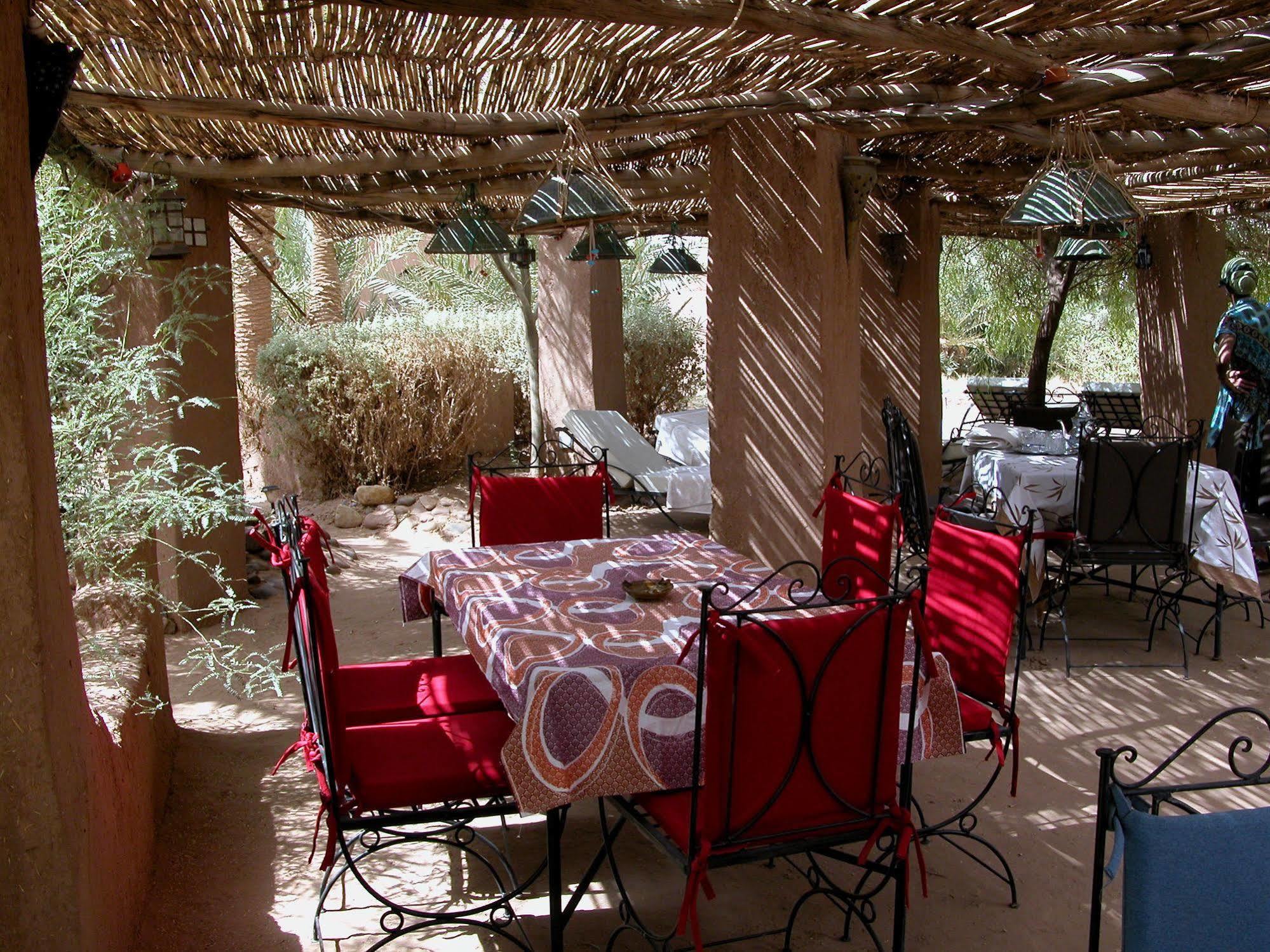 Le Drom'Blanc Bed & Breakfast M'Hamid Dış mekan fotoğraf